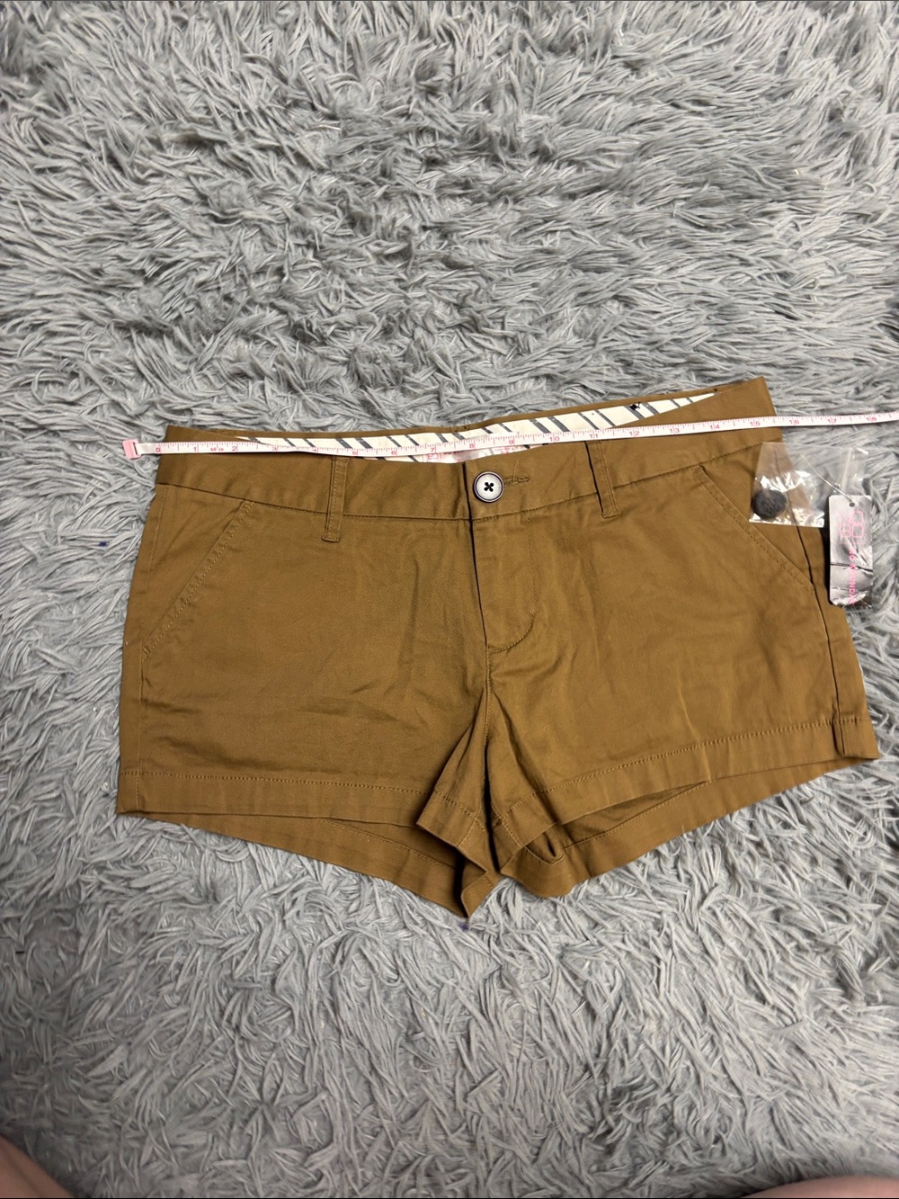 NWT Tan Shorts - Picture 7 of 13